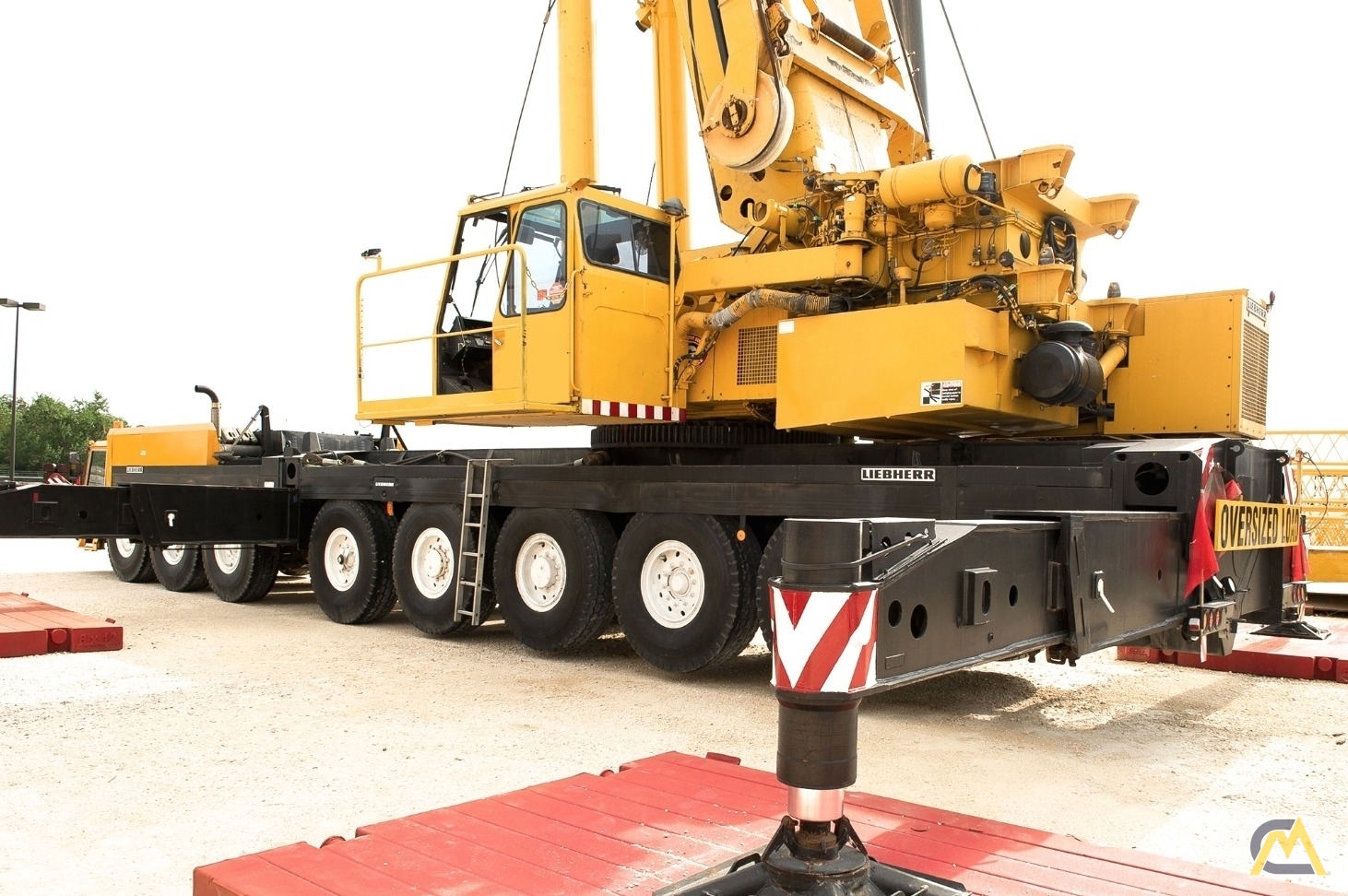 Liebherr LTM 1400 500-Ton All Terrain Crane 8
