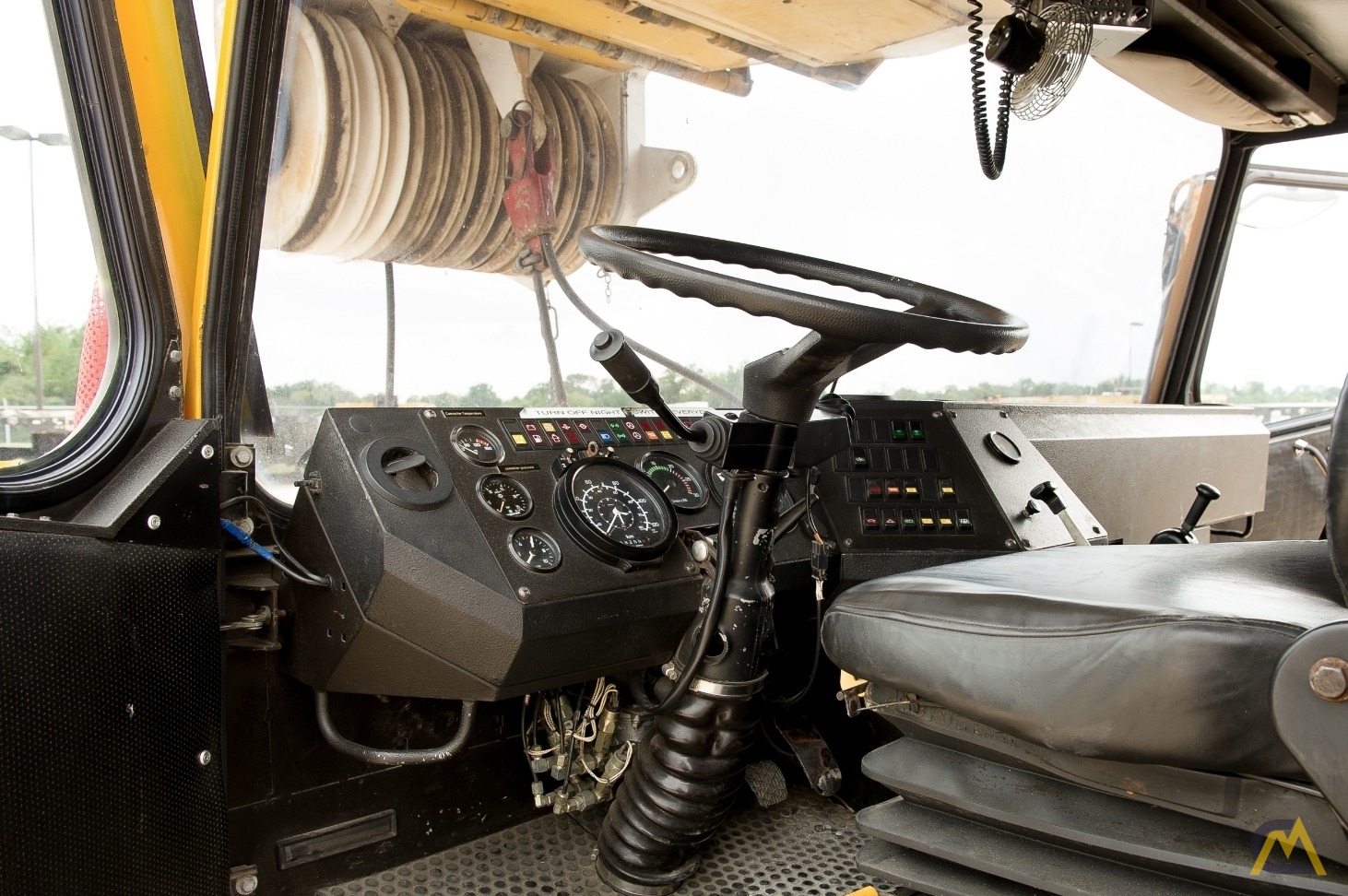 Liebherr LTM 1400 500-Ton All Terrain Crane 19