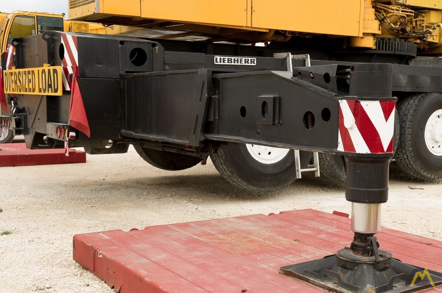 Liebherr LTM 1400 500-Ton All Terrain Crane 42