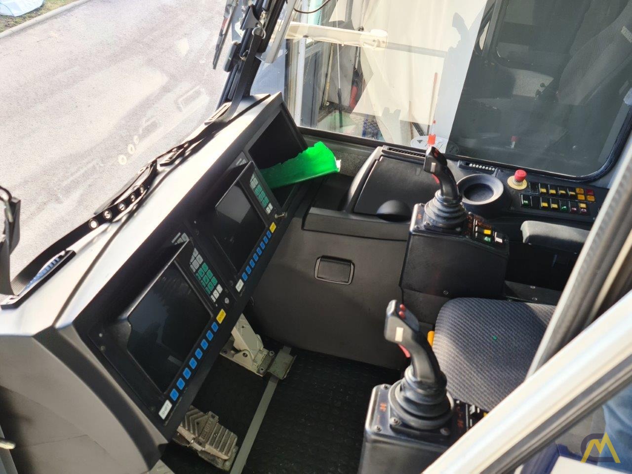 SOLD Liebherr LTM 1500-8.1 500-Ton All Terrain Crane 11
