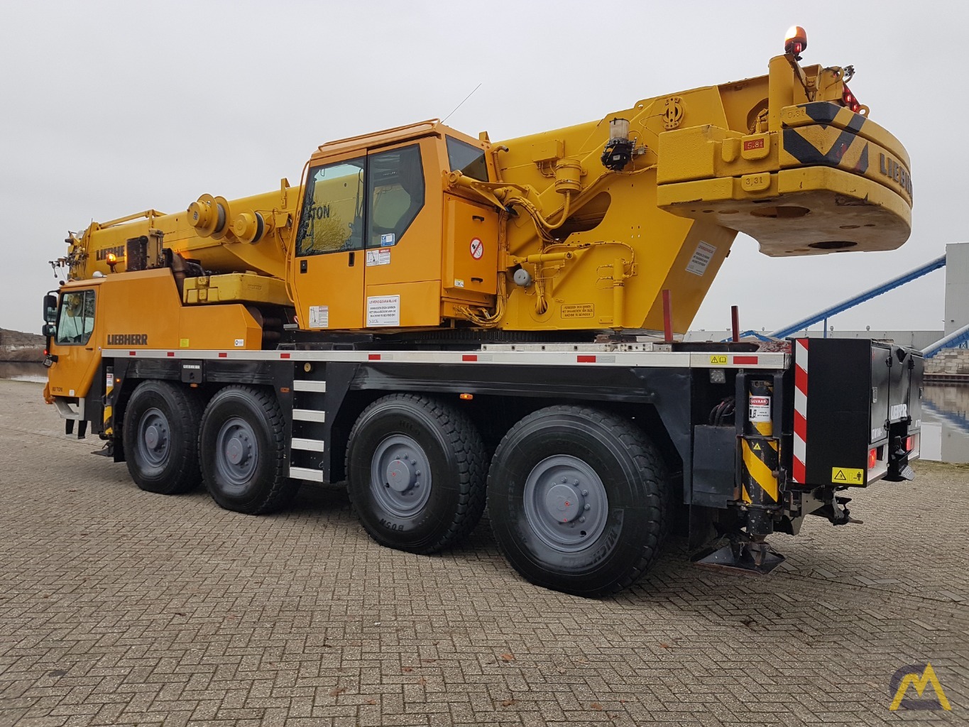 Liebherr LTM 1080-1 80-Ton All Terrain Crane 4