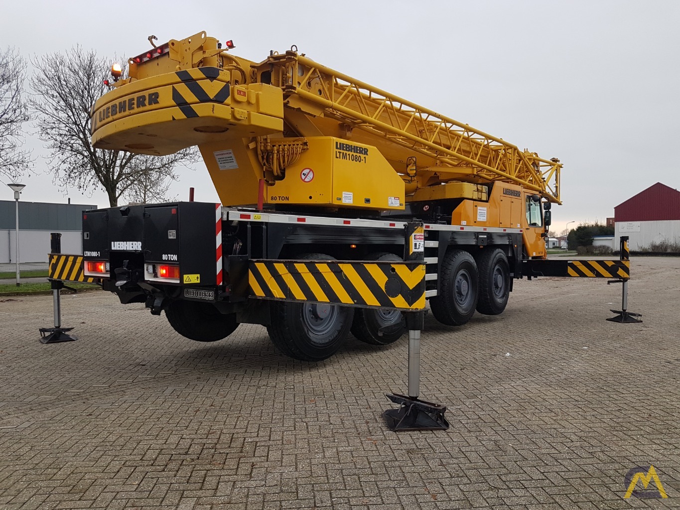 Liebherr LTM 1080-1 80-Ton All Terrain Crane 3