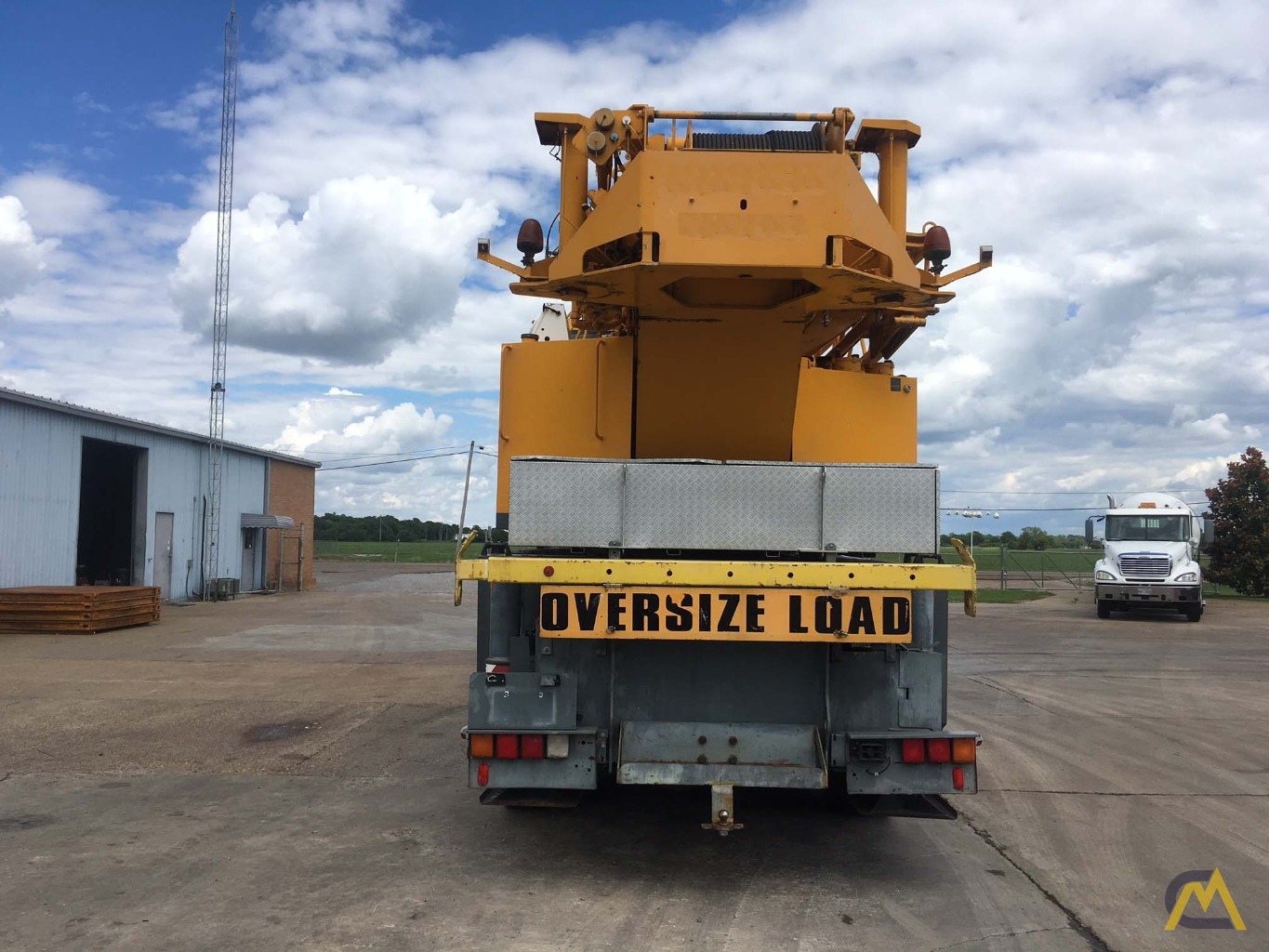 Liebherr LTM 1090/2 90-Ton All Terrain Crane 1