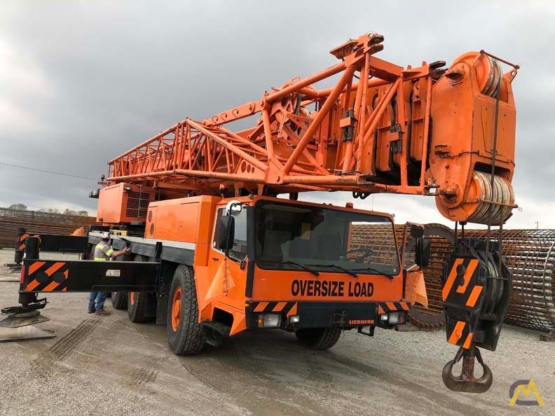 Liebherr LTM1100/2 150-Ton All Terrain Crane 1