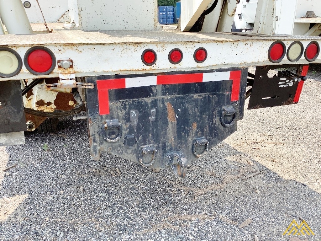 Lift All LM-70-2MS Utility Bucket on International 7300 SFA 4X4 23
