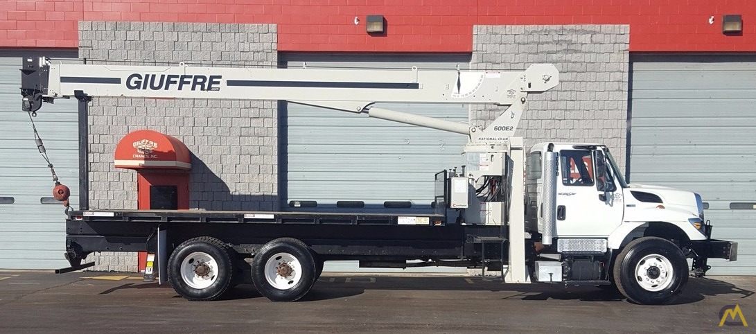 LIGHTLY USED 2012 20 TON NATIONAL - 90' BOOM! 3