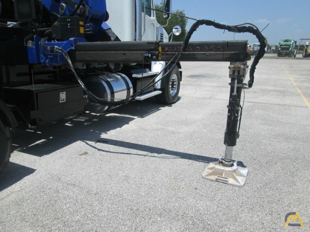 Like New!!! PM 50 P 11-Ton Knuckleboom Crane 34