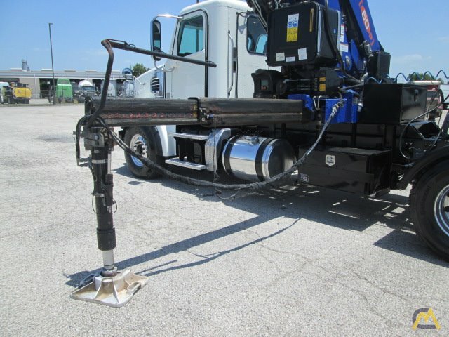 Like New!!! PM 50 P 11-Ton Knuckleboom Crane 27