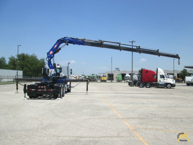 Like New!!! PM 50 P 11-Ton Knuckleboom Crane 50