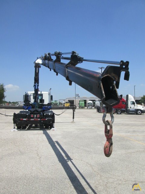 Like New!!! PM 50 P 11-Ton Knuckleboom Crane 55