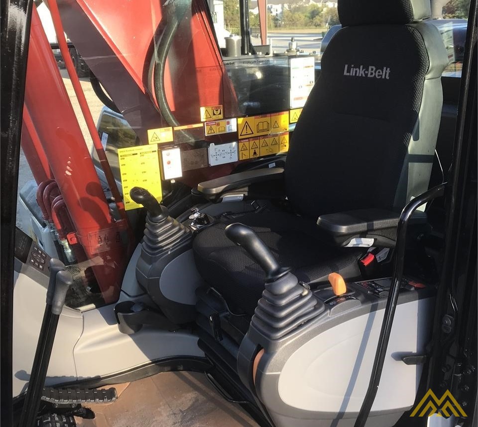 Link-Belt 210 X4 Excavator 4