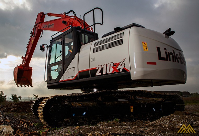 Link-Belt 210 X4 Excavator 0