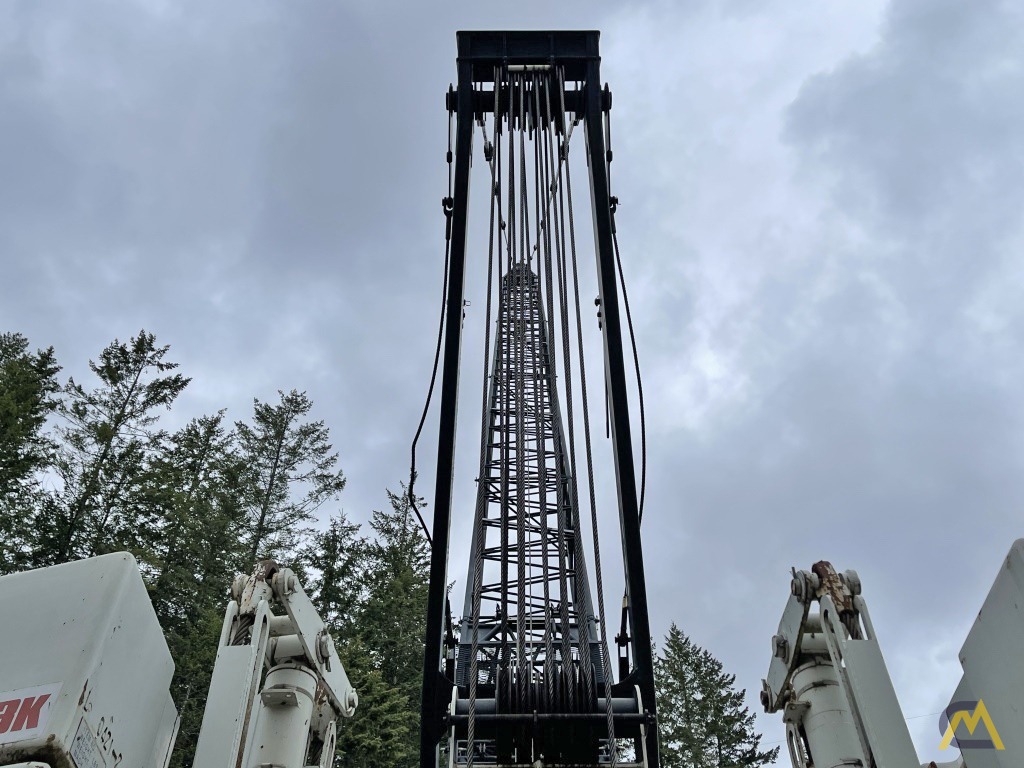 Link-Belt 238 HYLAB 5 / 238 HSL 150-ton Lattice Boom Crawler Crane 37