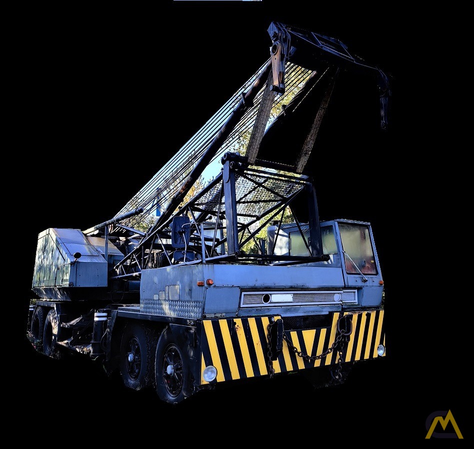 Link-Belt HC-218A 100-Ton Lattice Boom Truck Crane 0