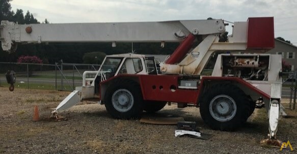 Link-Belt HCD-80D Down Cab Rough Terrain Crane 5