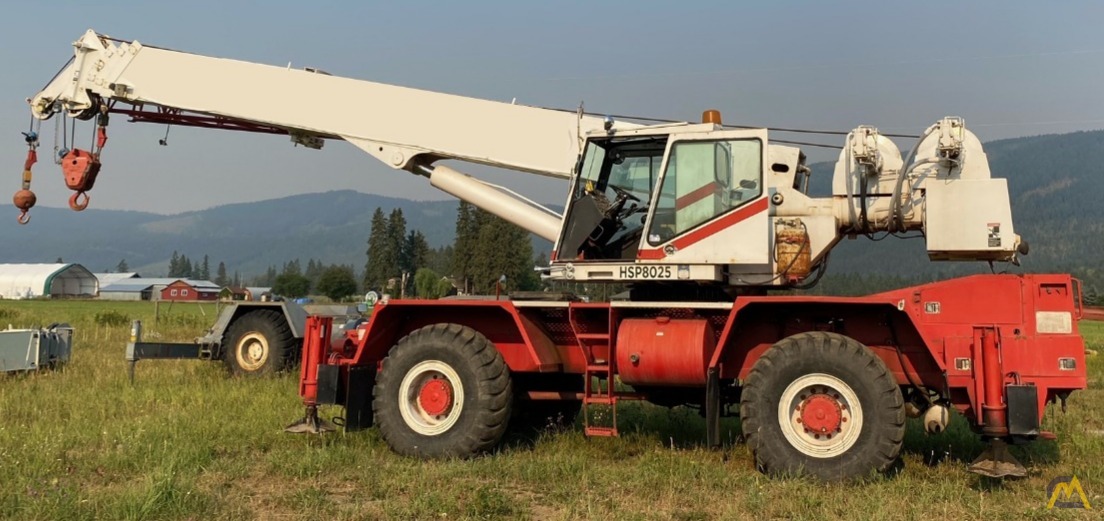 Link-Belt HSP-8025 25-ton Rough Terrain Crane - CranesList ID: 582 7