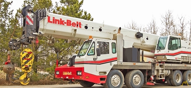 Link-Belt HTC-3140 140-Ton Telescopic Truck Crane 0