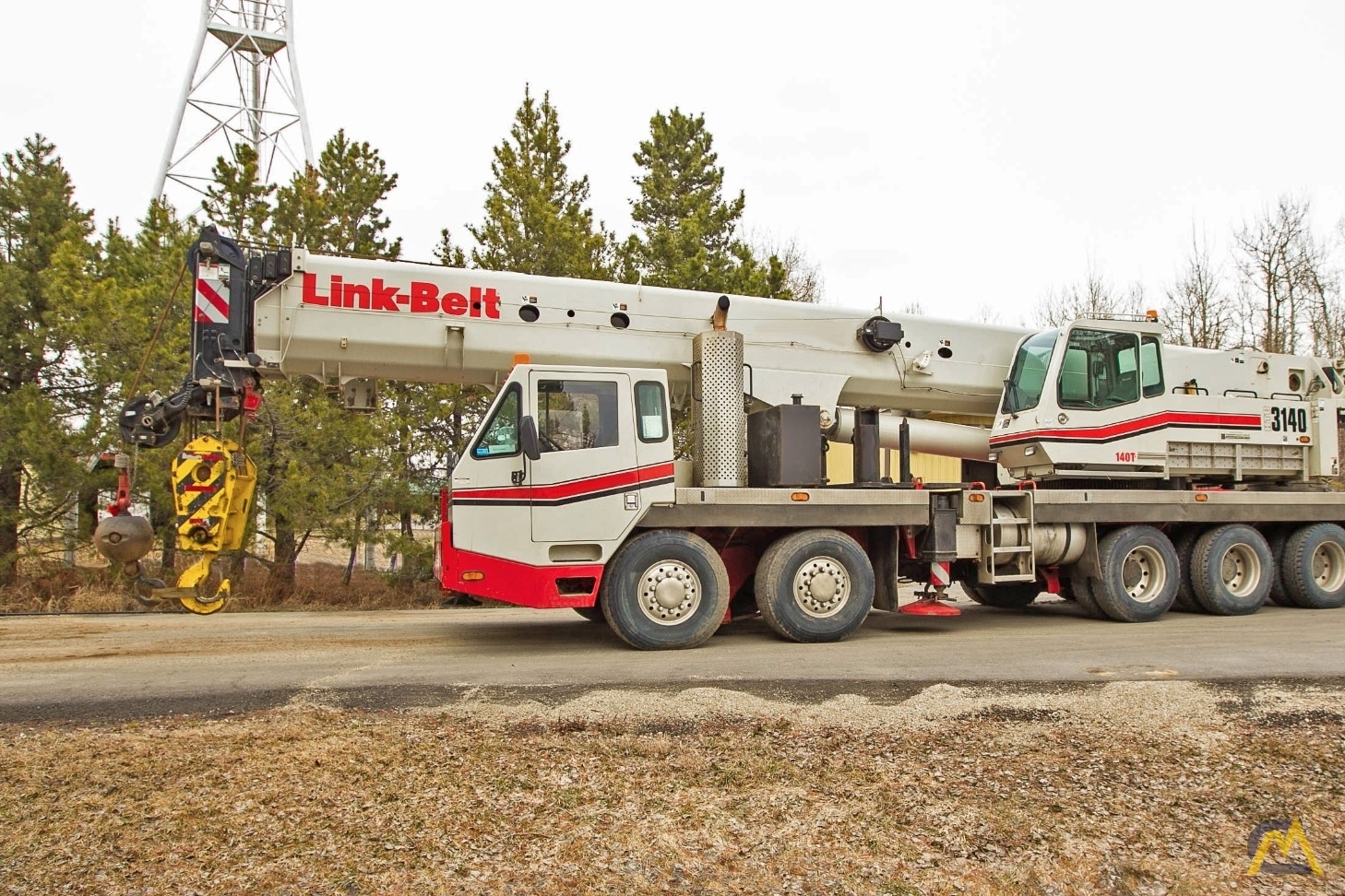 Link-Belt HTC-3140 140-Ton Telescopic Truck Crane 1