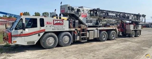 Link-Belt HTC-86100 100-Ton Telescopic Hydraulic Truck Crane