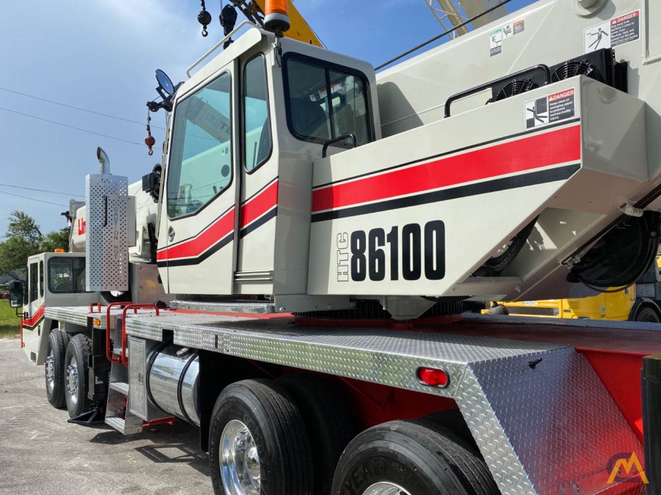 Link-Belt HTC-86100 100-ton Truck Cranes 7