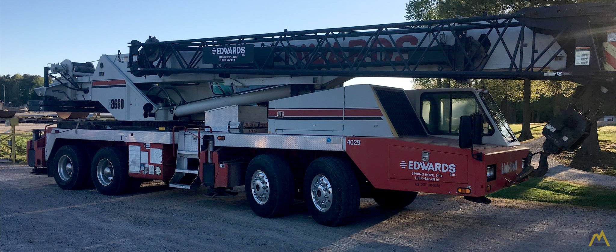 Link-Belt HTC-8660 Series II 60-ton Telescopic Truck Crane 4