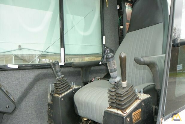 Link-Belt HTC-8670 70-Ton Telescopic Truck Boom Crane 19