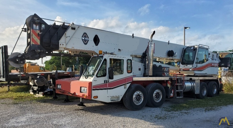 Link-Belt HTC-8675 75-Ton Telescopic Boom Truck Crane 0