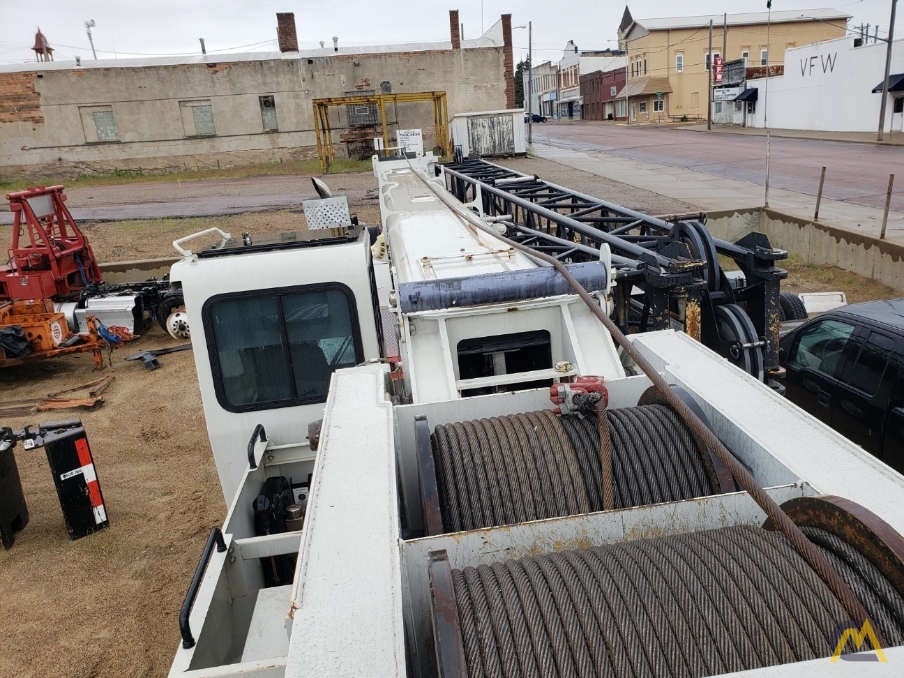 Link-Belt HTC-8690 90-ton Truck Crane 15