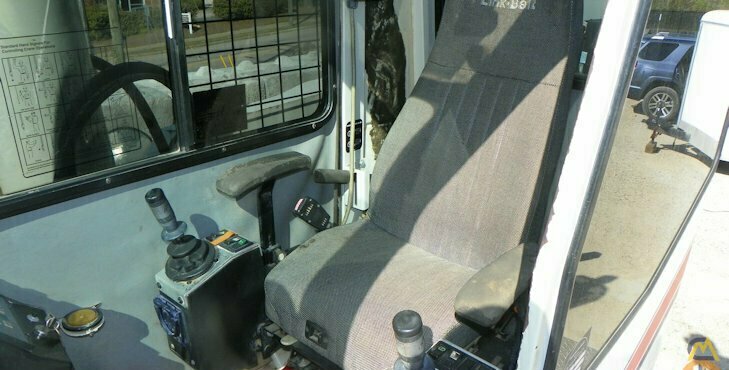 Link-Belt HTC-8690 90-ton Telescopic Boom Truck Crane 13