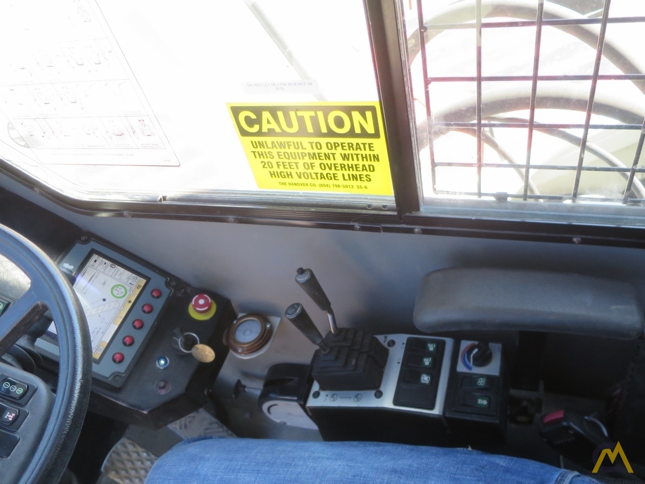 Link-Belt RTC-8050 Series II 50-ton Rough Terrain Crane 12