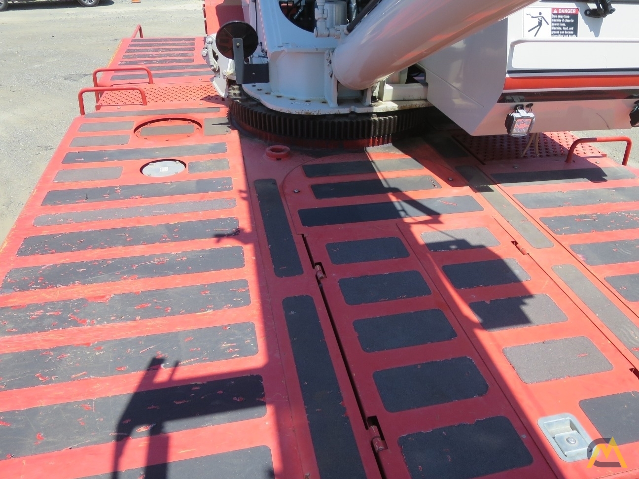 Link-Belt RTC-8050 Series II 50-ton Rough Terrain Crane 42