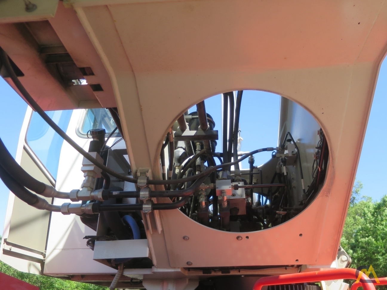 Link-Belt RTC-8050 Series II 50-ton Rough Terrain Crane 55