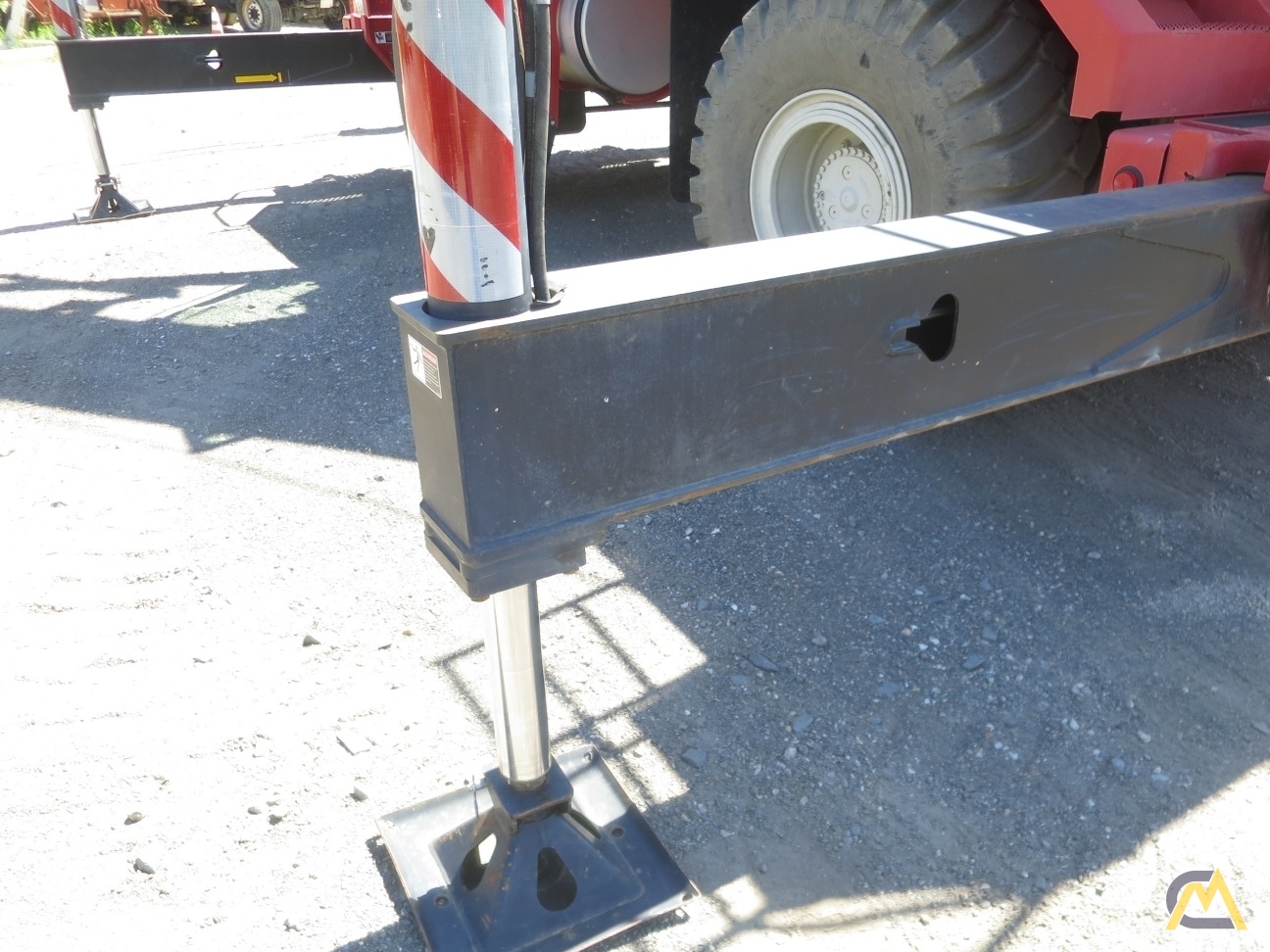 Link-Belt RTC-8050 Series II 50-ton Rough Terrain Crane 64