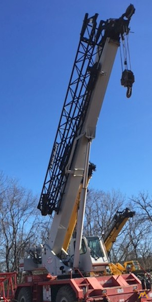 Link-Belt RTC-8050 Series II 50-Ton Rough Terrain Crane 3