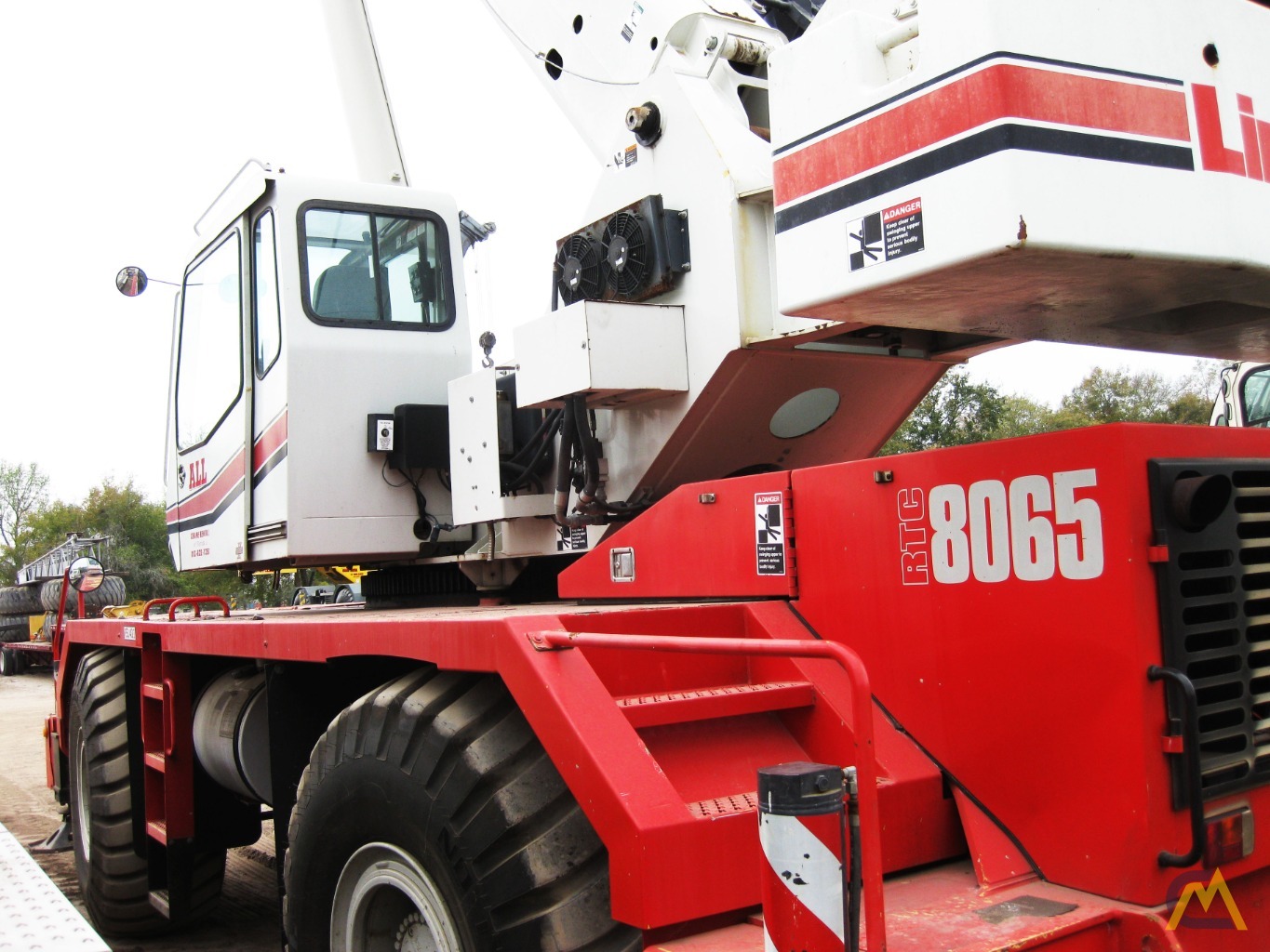 Link-Belt RTC-8065 II 65-Ton Rough Terrain Crane  4