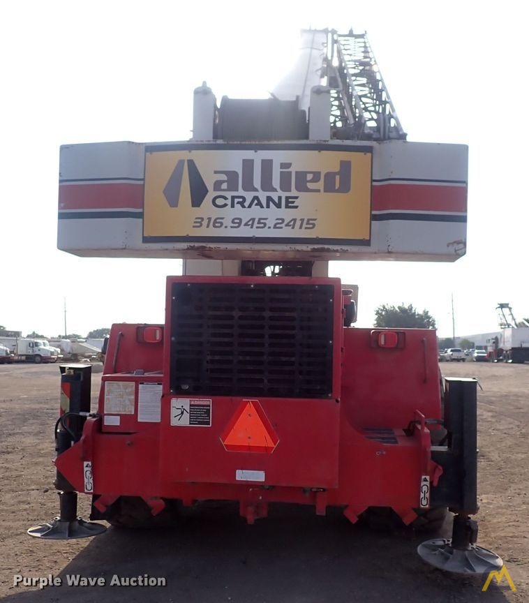 Link-Belt RTC-8070 70-ton Rough Terrain Crane 7