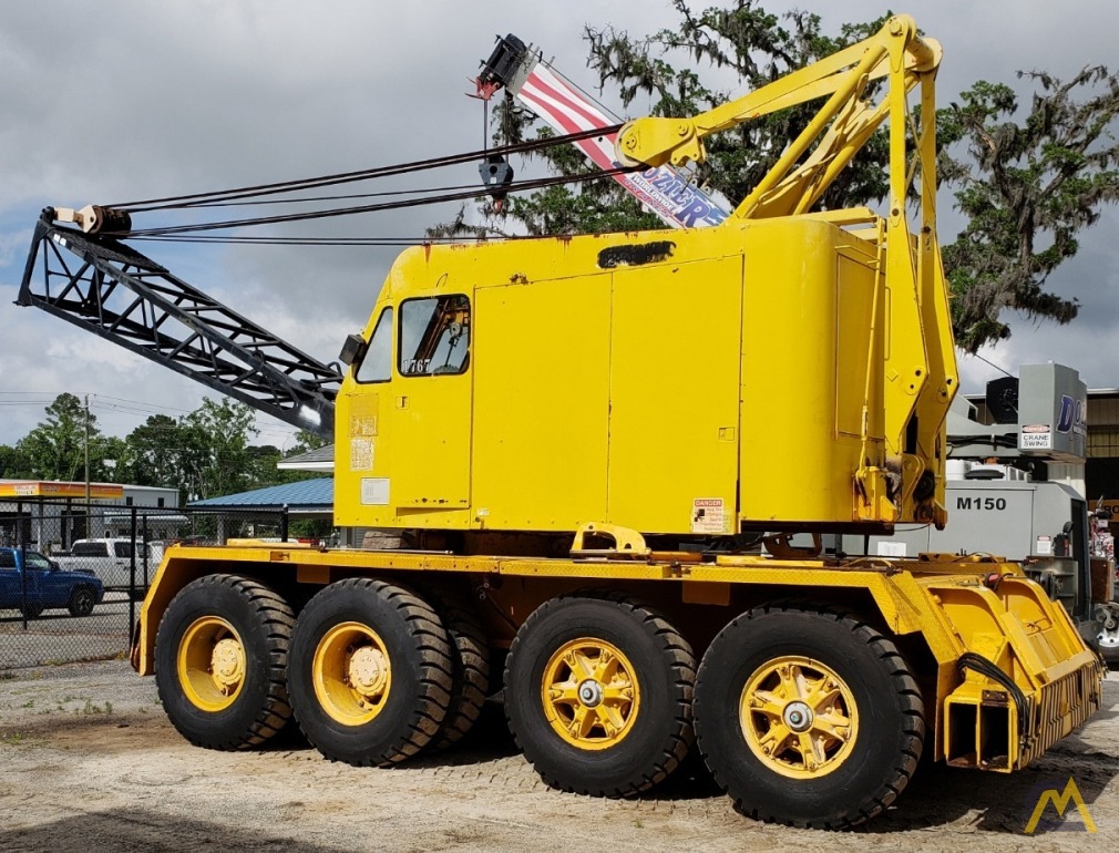 Link-Belt UC-108B 45-Ton Self-Propelled Lattice Boom Crane 1