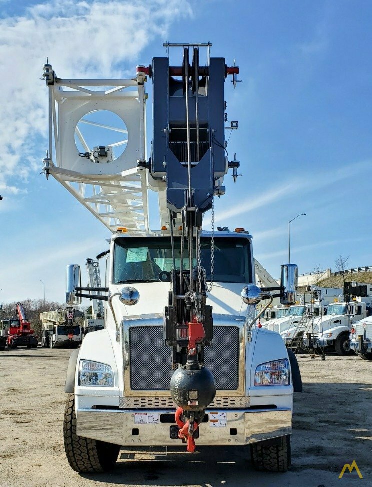 Load King Stinger 80-126 80-ton Boom Truck Crane on Kenworth T880 17