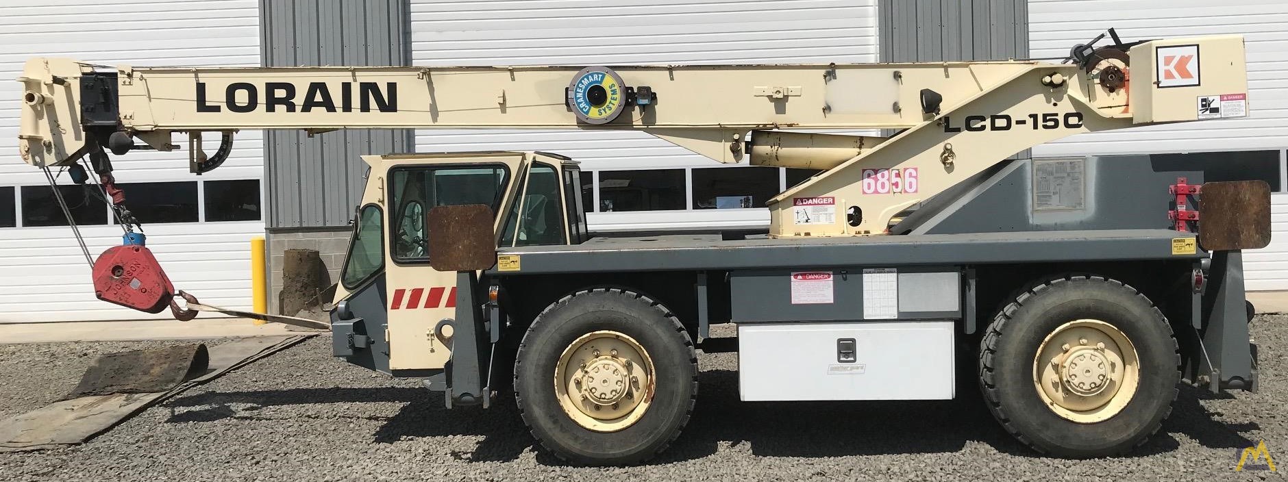 Lorain LCD 150 15-ton Down Cab Rough Terrain Crane 5