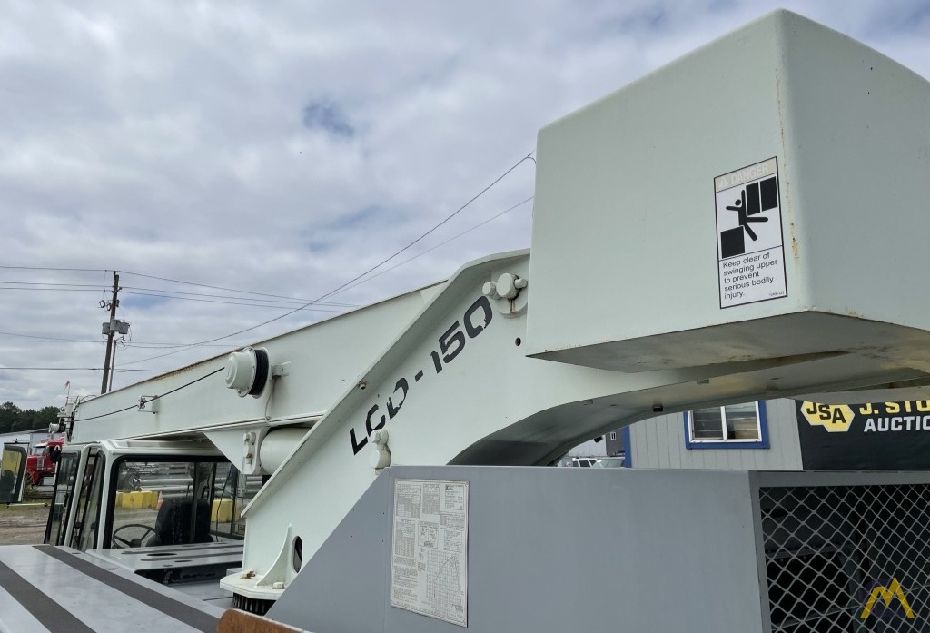 Lorain LCD 150 15-ton Down Cab Rough Terrain Crane 1
