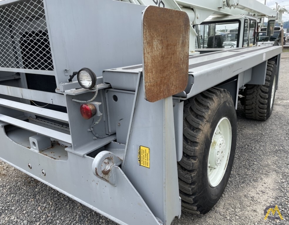 Lorain LCD 150 15-ton Down Cab Rough Terrain Crane 18