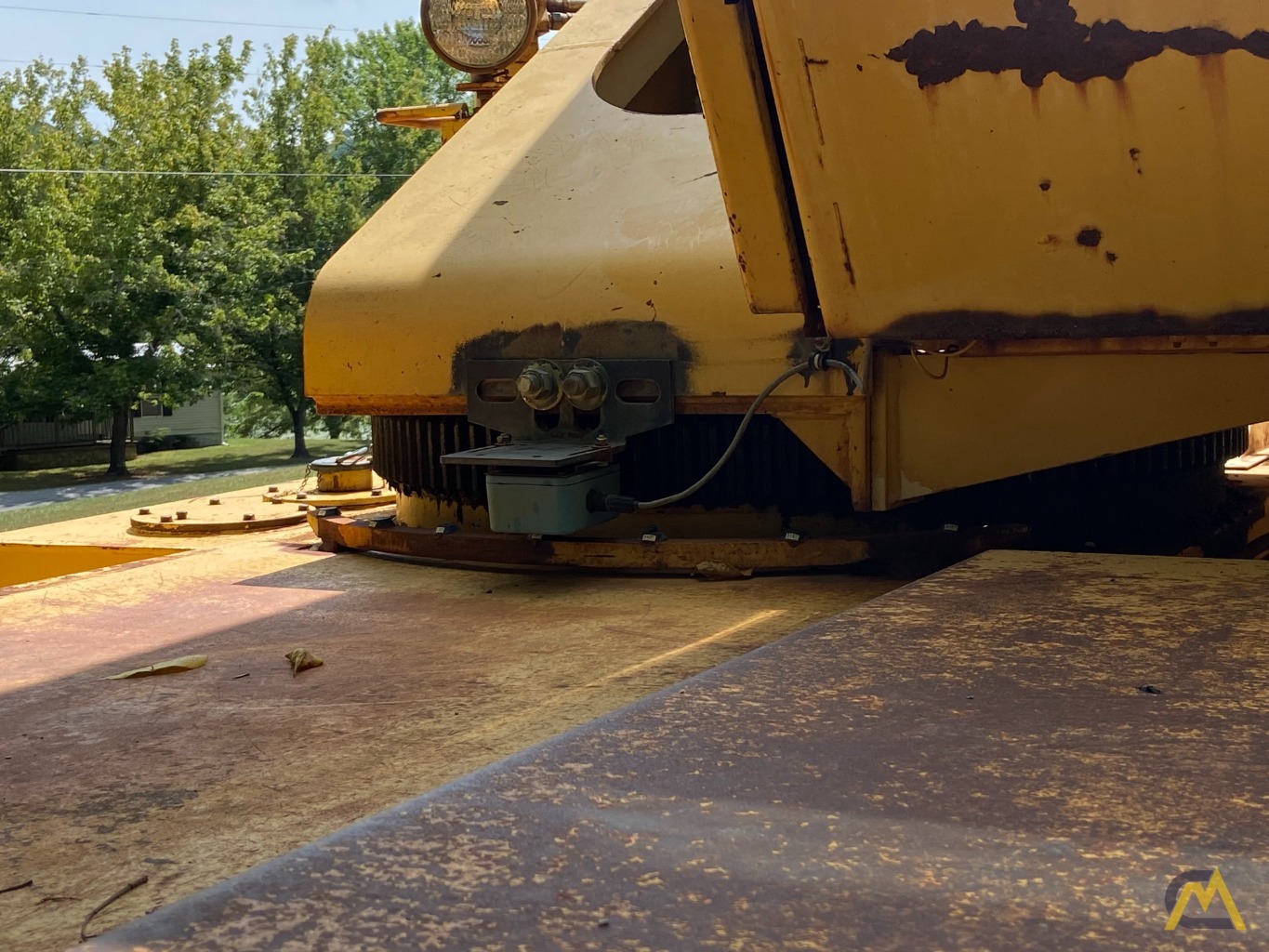 Lorain LRT 230 23ton Rough Terrain Crane For Sale Hoists & Material