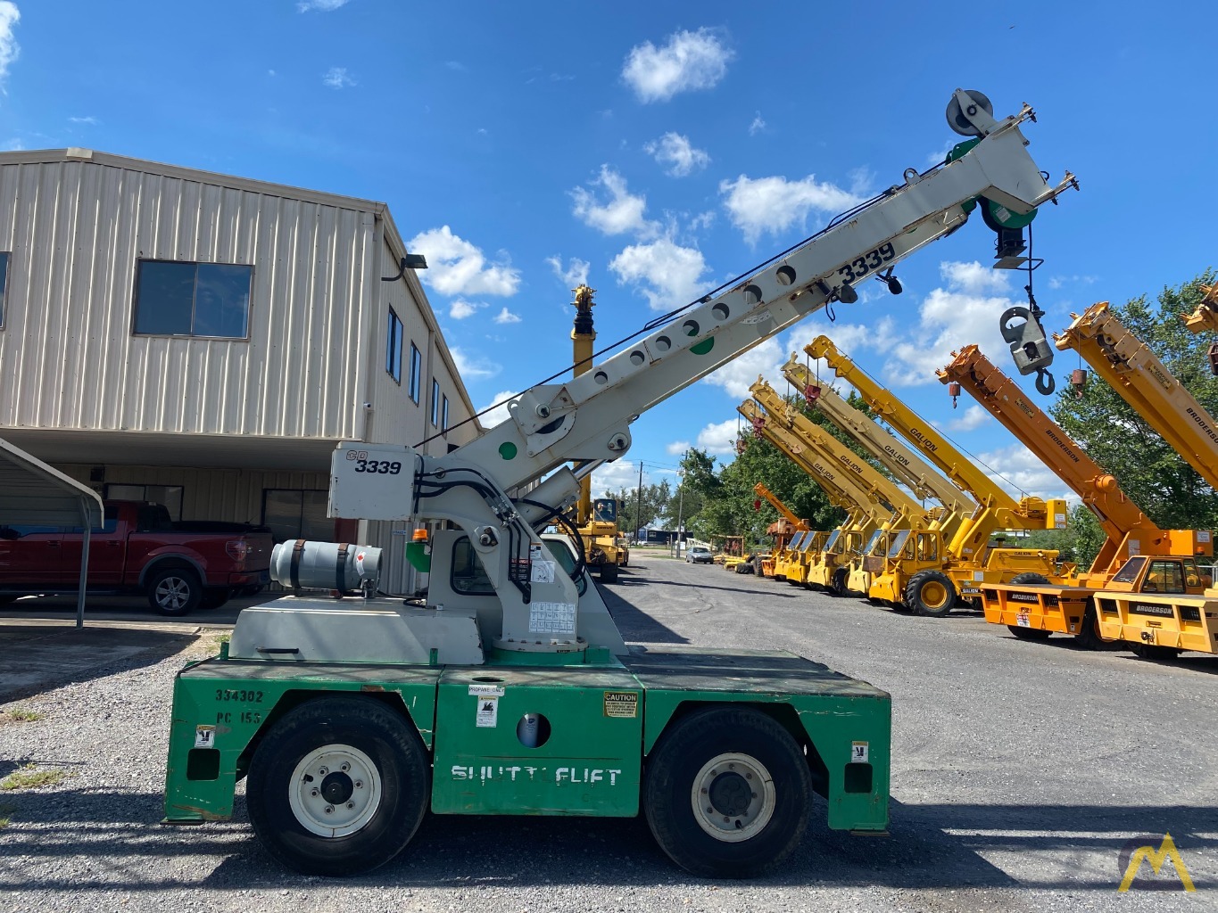 Low Hour Shuttlelift CD3339 9-Ton Carry Deck Crane 3