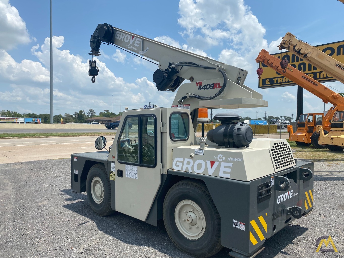Low Hour Grove YB4409XL 8.5-Ton Carry Deck Crane 2