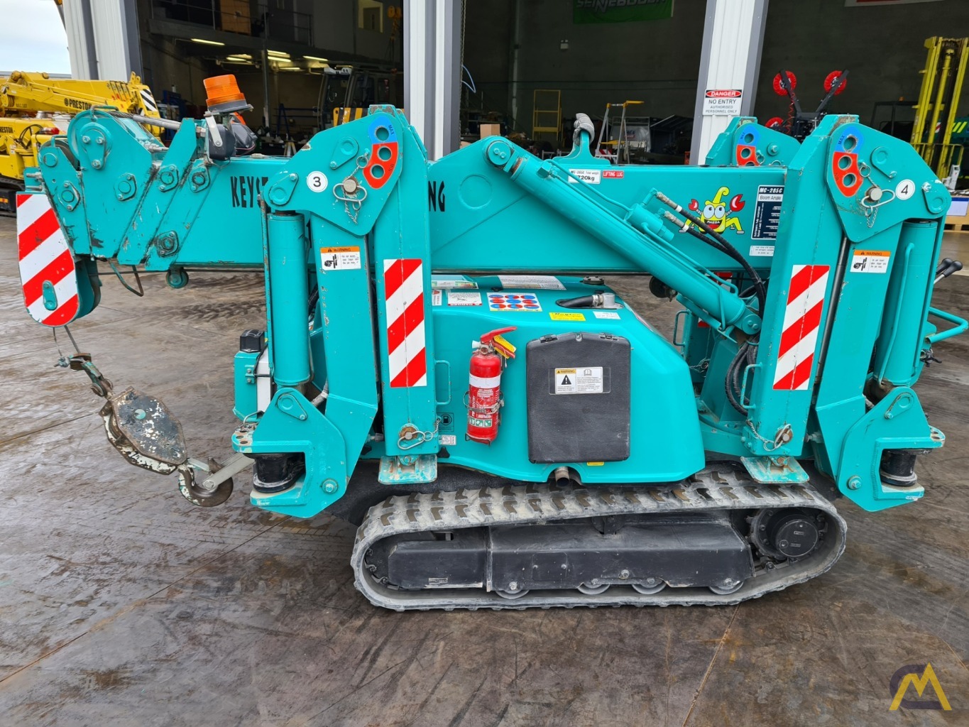 Maeda MC285C 2.82 Mini Crawler Crane 1