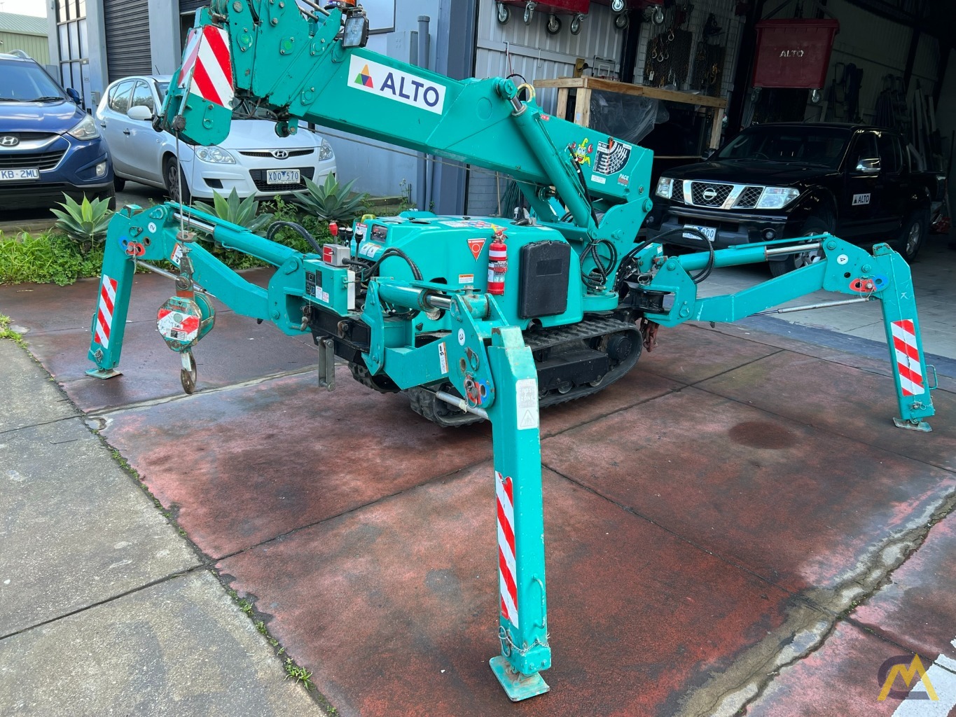 Maeda MC285C 3.1-ton Mini Crawler Crane 0