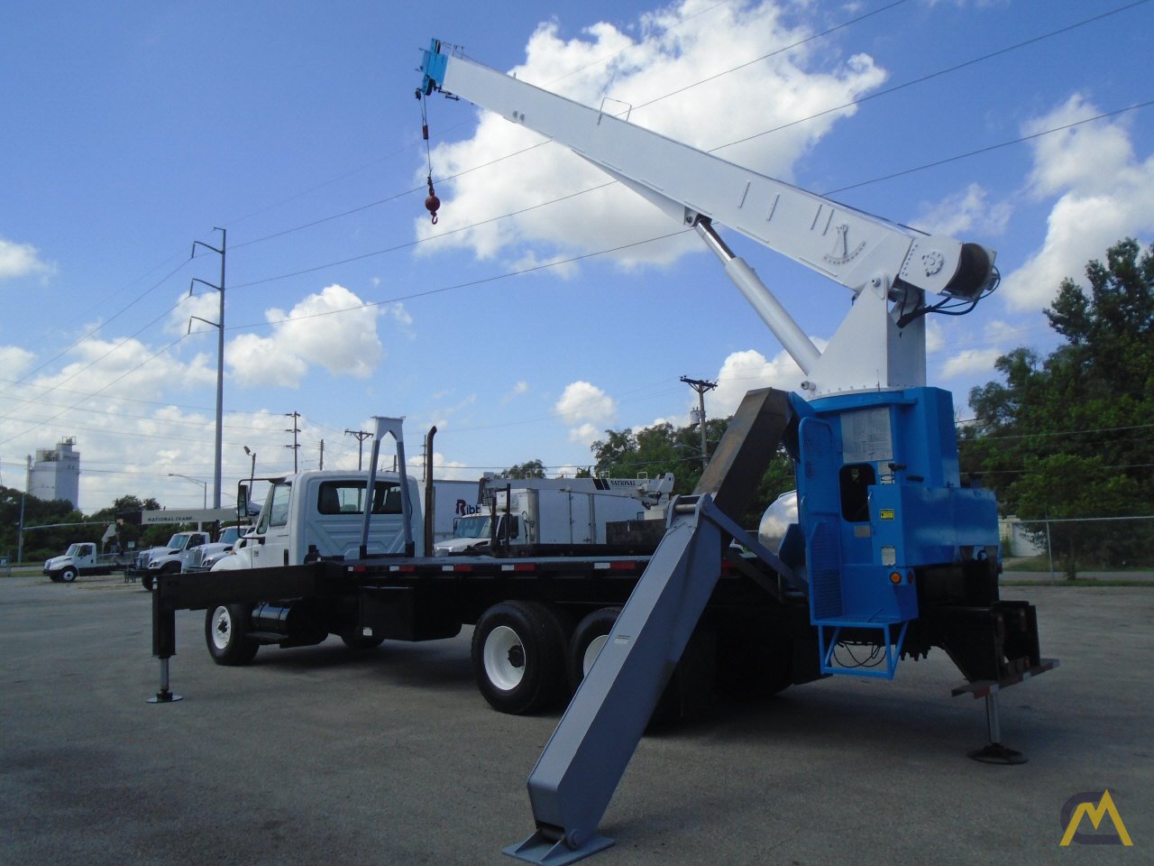 Manitex 124WL 25-Ton Boom Truck Crane 20