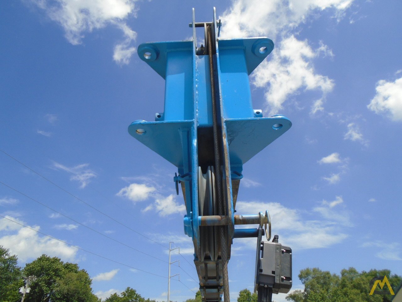 Manitex 124WL 25-Ton Boom Truck Crane 31
