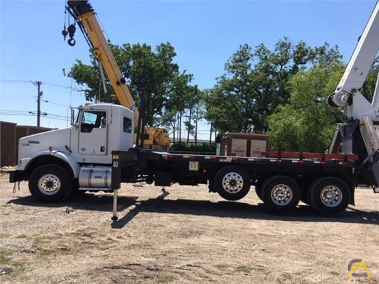 Manitex 30124 30-ton Boom Truck Crane 3