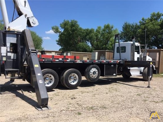 Manitex 30124 30-ton Boom Truck Crane 4